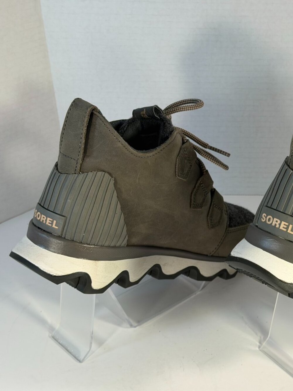WOMEN'S SOREL SIZE 7.5 WATERPROOF BOOTIES - Picture 10 of 16